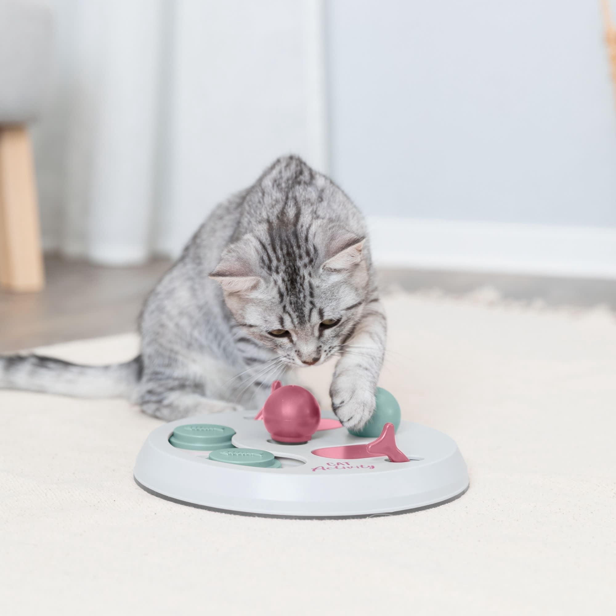 TRIXIE Flip Board Strategy Game for Cats, Puzzle Toy, Treat Dispenser, Interactive Play, Red