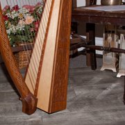 Roosebeck Heather Harp 22-String Chelby Levers Knotwork