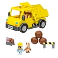 thumbnail image 2 of Vehículo de juguete Bluey camión Volquete con figura articulada Bluey y Bingo, 2 of 7