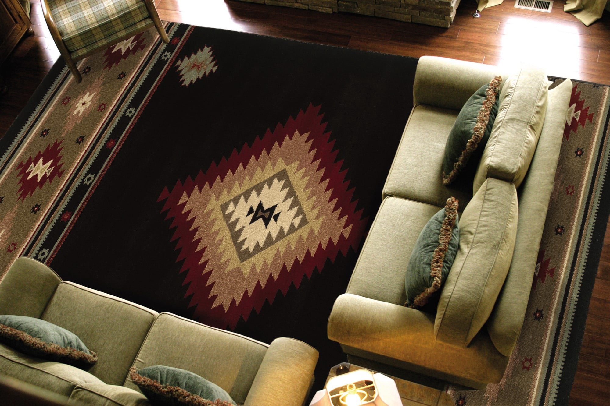 Avalon Home Hamlet Southwestern Transitional Area Rug, Black