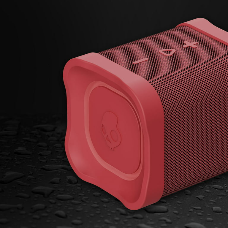 JBL Go 2 Compact Wireless Portable Bluetooth & AUX Speaker - Red + Cable