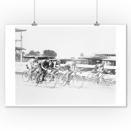 Bicycle Race in Washington DC Photograph (9x12 Art Print, Wall Decor Travel (Best Way To Travel In Washington Dc)