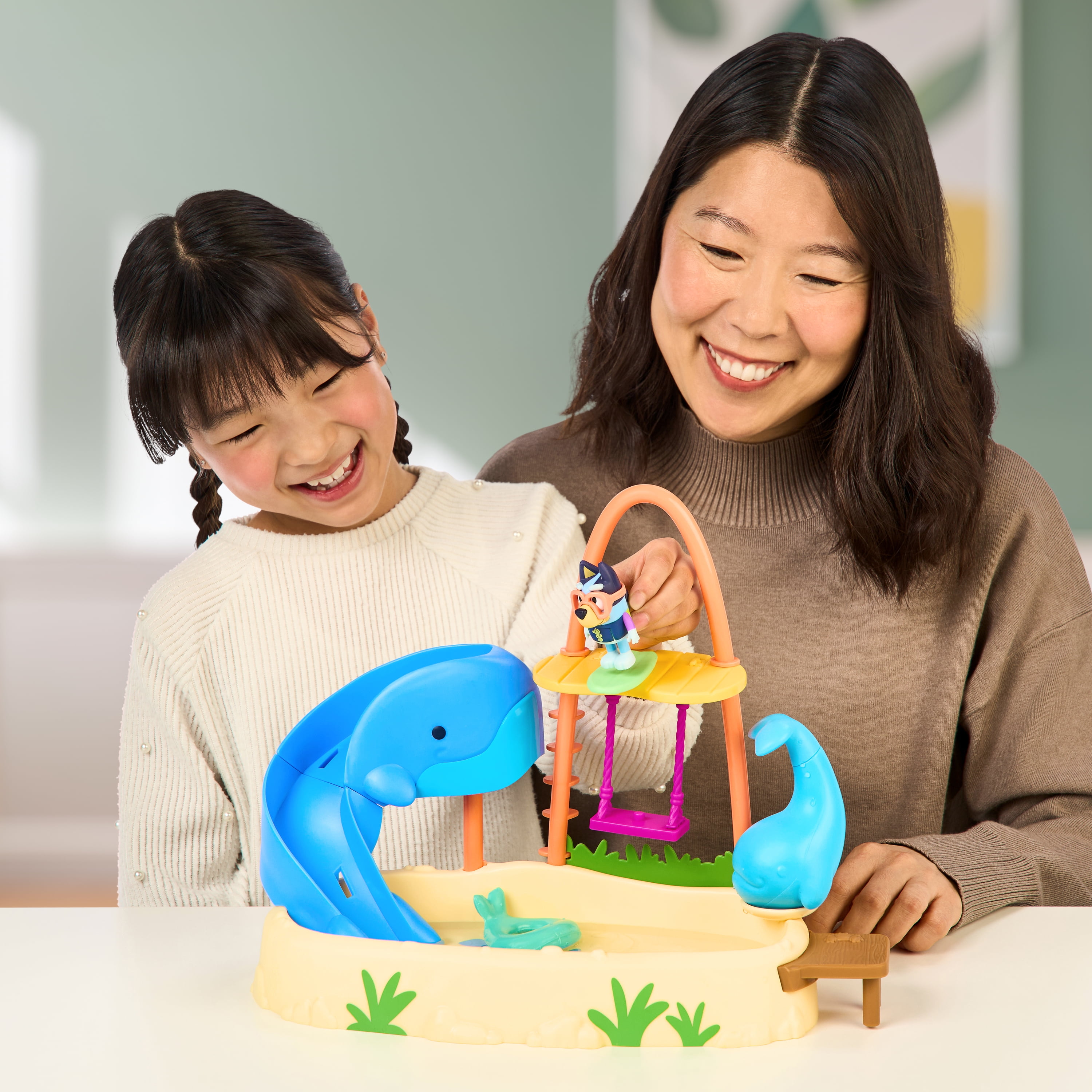 Bluey Whale Water Park Playset, Slide Down The Whale Slide, Includes Color Change Bluey Figure, Ages 3+