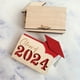 thumbnail image 3 of Cateissary Caja de tarjeta de regalo de graduación con gorras clásicas de licenciatura, sobre de madera personalizado con tarjetero Artesanía Púrpura, 3 of 6