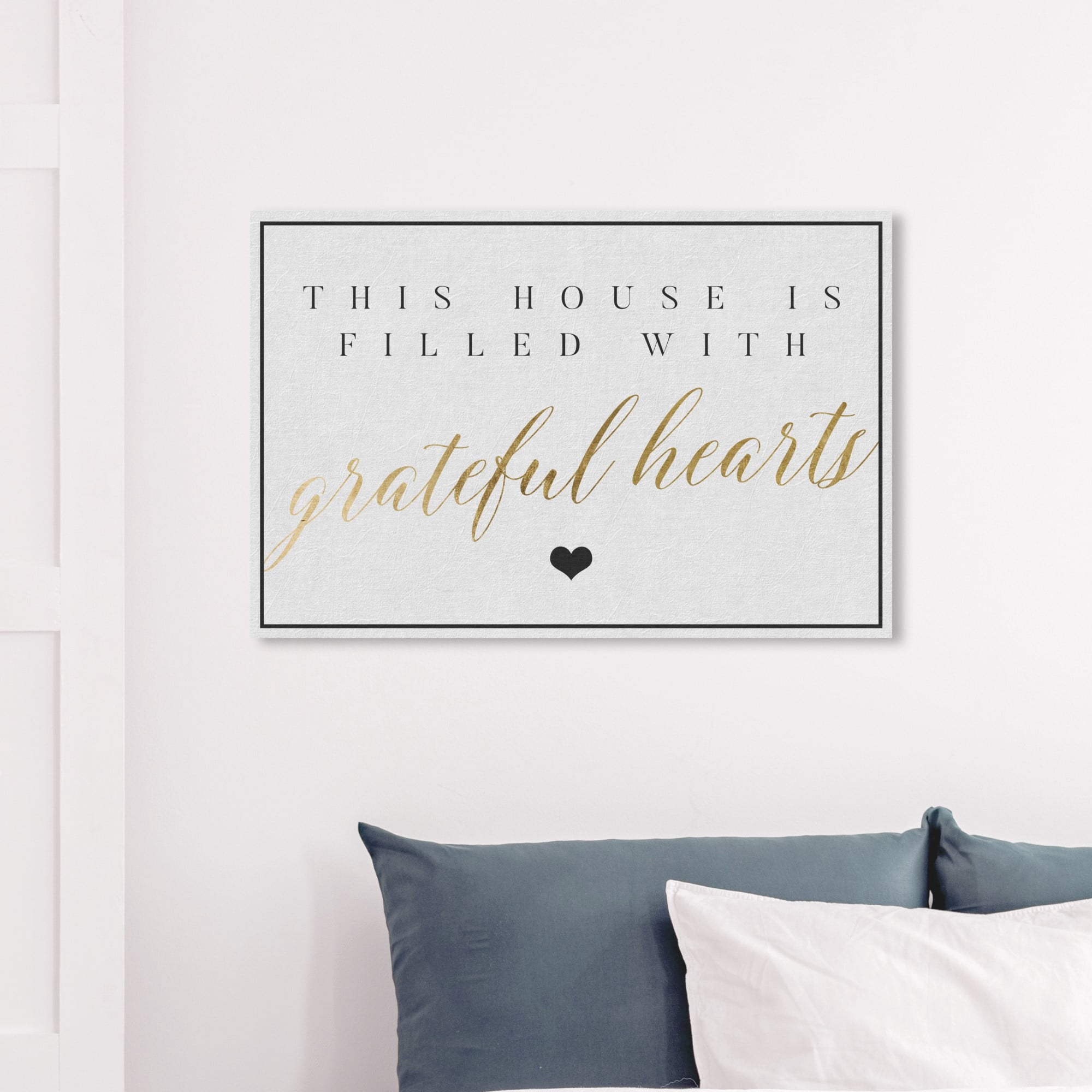 Runway Avenue Typography and Quotes Wall Art Canvas Prints 'This Home Has Grateful Hearts' Inspirational Quotes and Sayings - Gold, White