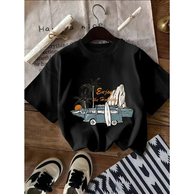 Popular Series of Short-Sleeved T-Shirts for Boys, Perfect for Summer Beach Vacations And Outdoor Activities.