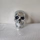 thumbnail image 1 of Adorno de calavera con bola de espejo de cristal para Halloween | Decoración de calavera de cristal reflectante | Decoración para fiestas de terror | Exhibición de escaparates | Artesanía resistente, 1 of 9