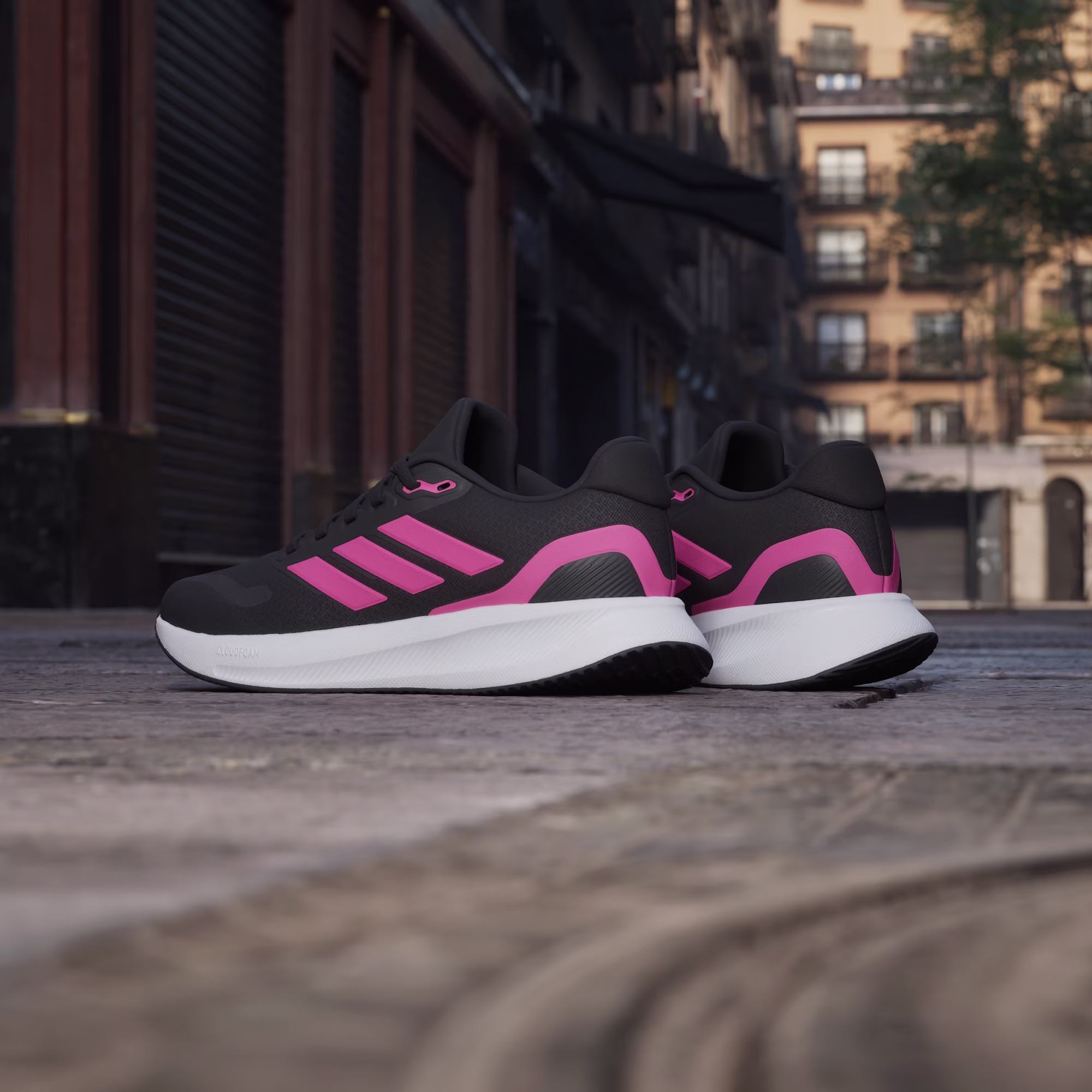 thumbnail image 3 of TENIS ADIDAS RUNFALCON 5 W RUNNING PARA MUJER, 3 of 5
