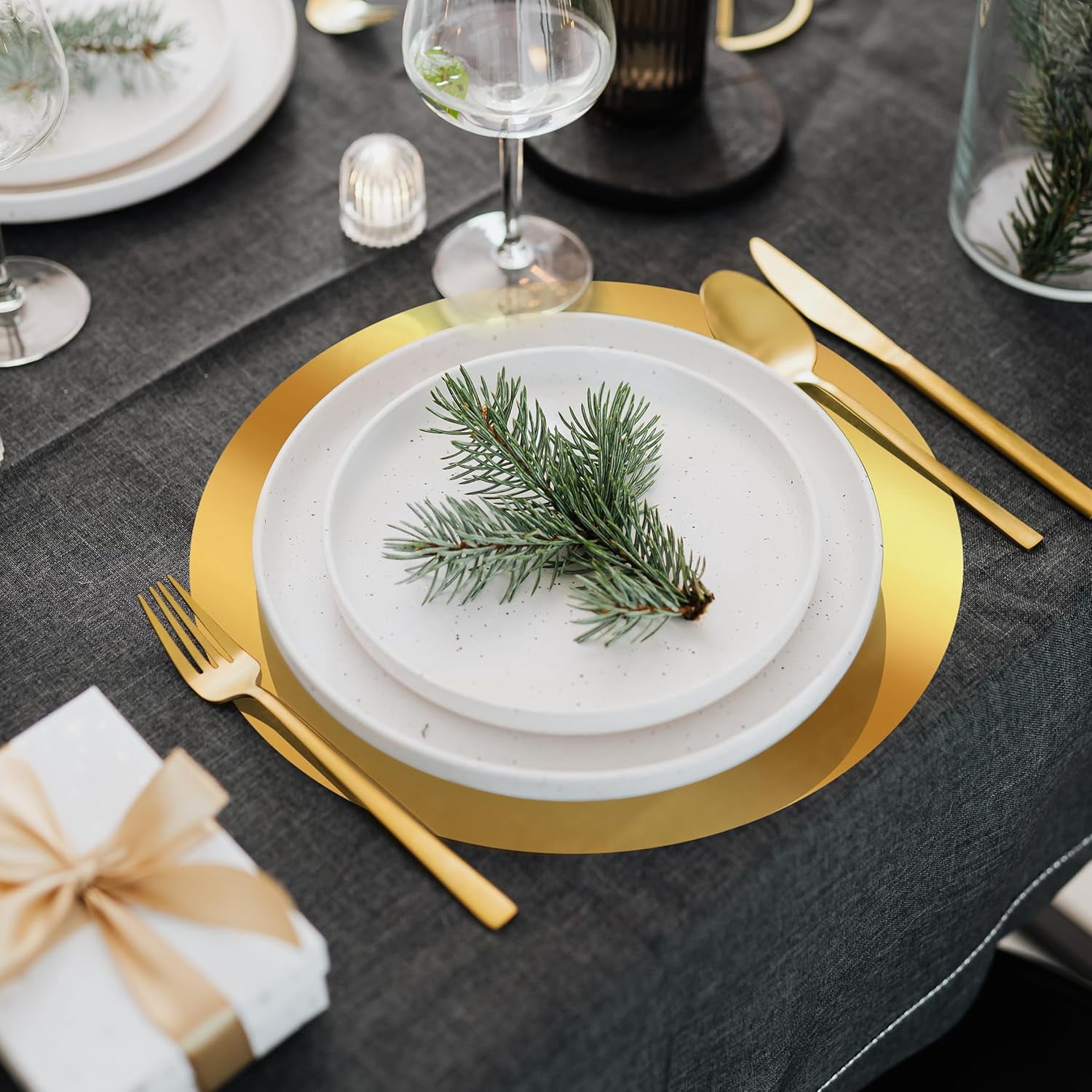 100PCS Round Gold Placemats,  Disposable Paper Placemats for Dining Table, Mirrored Gold Charger Place Mat for Kitchen Banquet Table Setting Wedding Birthday Dinner Party Decor