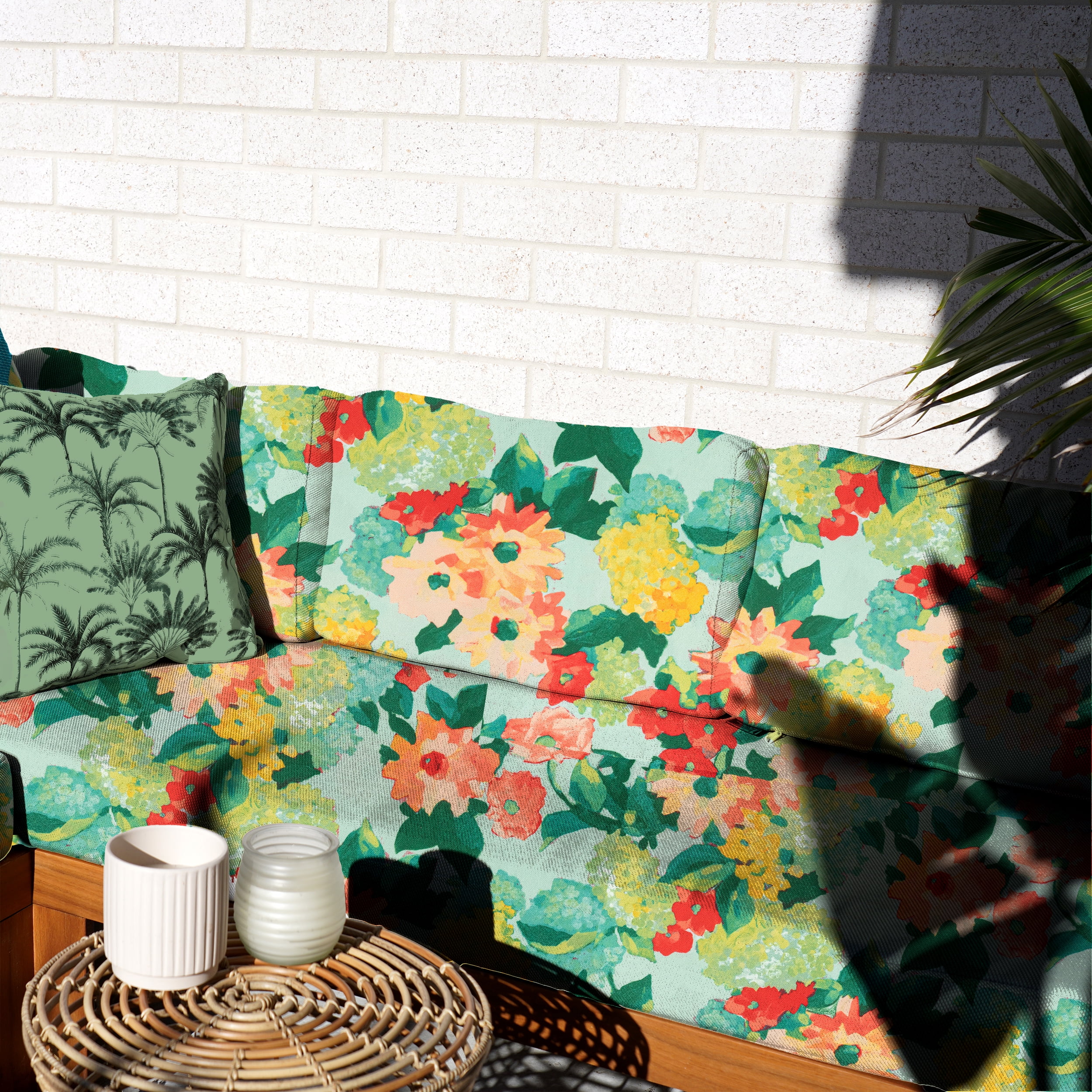 Waverly Inspirations, Home Decor, 100% Polyester, Water/Stain Resistant, Indoor/Outdoor Fabric - Print Width 54 Inch, Lanai Flowers, Multi, 2 Yard