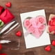 thumbnail image 5 of Set de regalo de 6 flores artificiales y falsas para mujer, jabón corporal de baño con aroma a rosa, regalo para bodas y fiestas., 5 of 8
