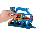 thumbnail image 4 of Hot Wheels Turbo Jet Car Wash Vehicle Playset, 4 of 4