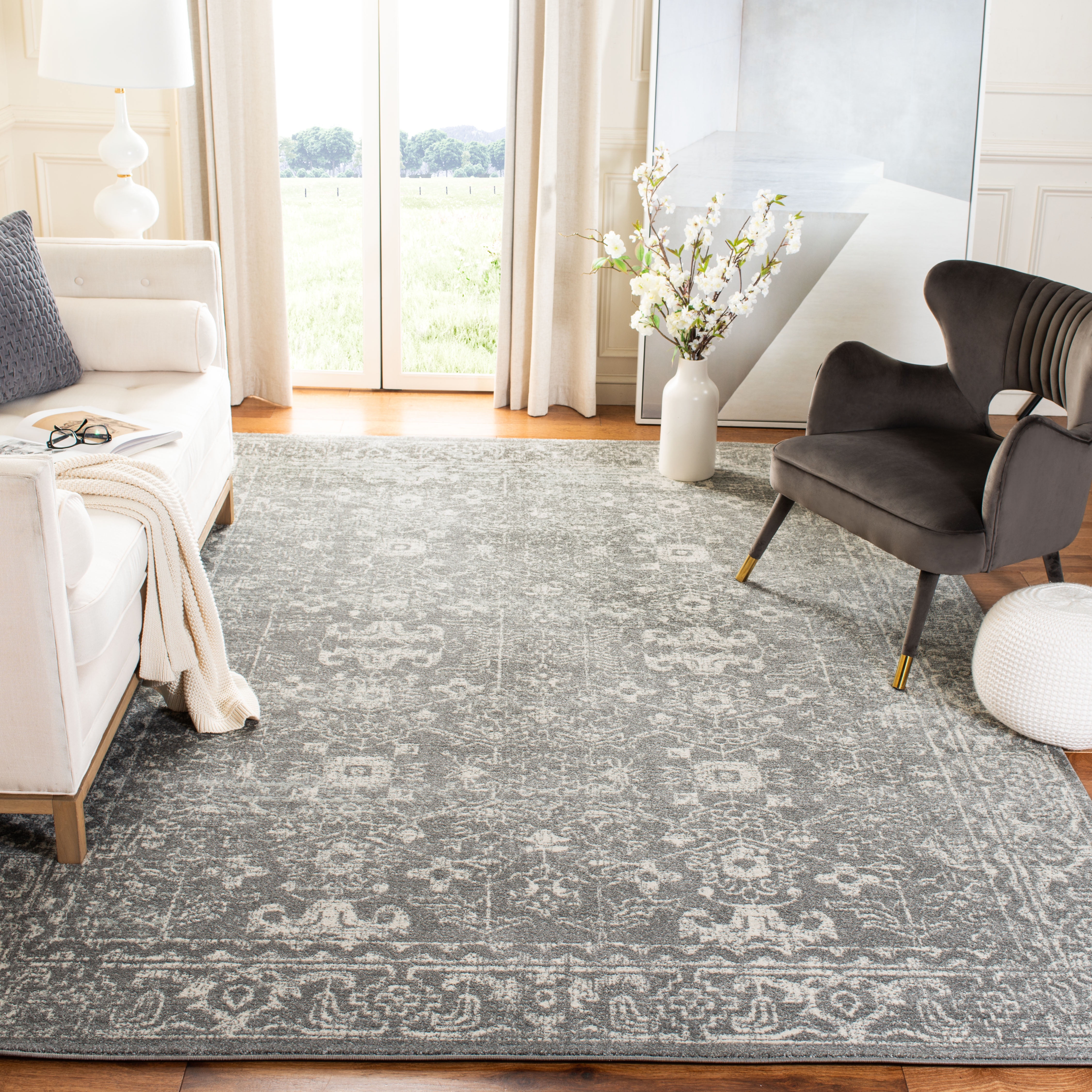 SAFAVIEH Evoke Ronald Bordered Area Rug, Gray/Ivory, 8' x 10'