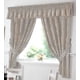 thumbnail image 1 of Cortinas plisadas a lápiz a cuadros cuadrados, incluidas ataduras libres. Pelmet se vende por separado. Pelmet 335 cm x 25 cm, 1 of 3