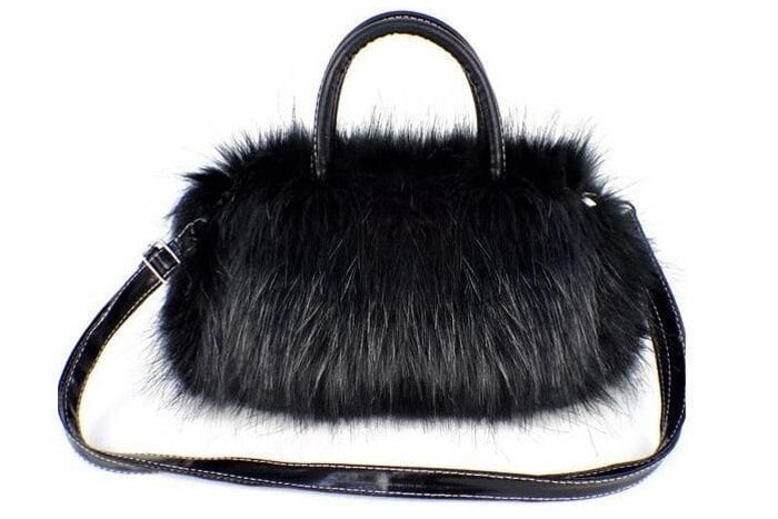 black fluffy clutch