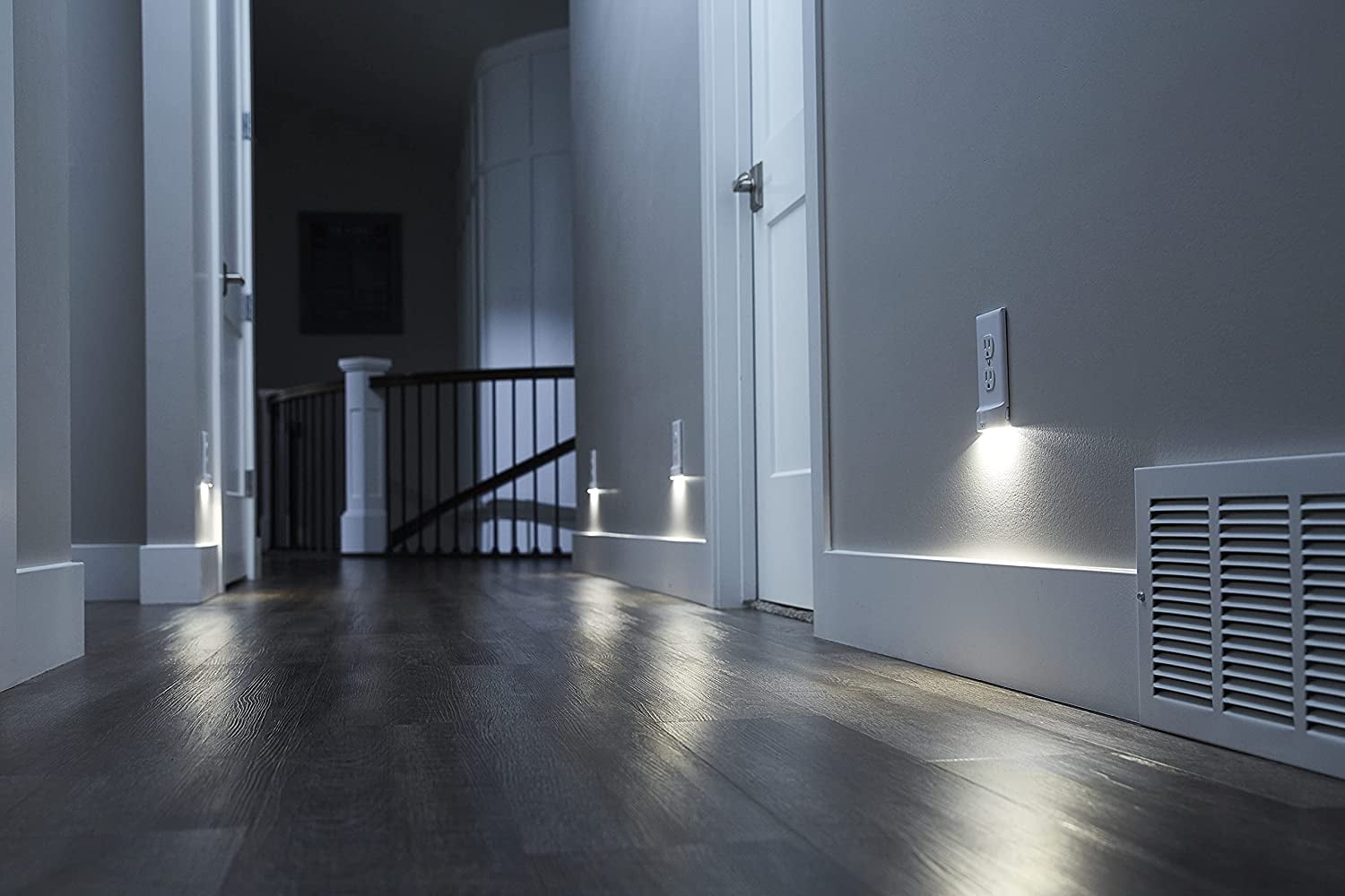 Single, SnapPower MotionLight [FOR STANDARD OUTLETS] - Motion Detecting LED Night Lights Built-In to Wall Plate - Bright/Dim/Off Options - Automatically On/Off Sensor - (Light Almond, Decor)