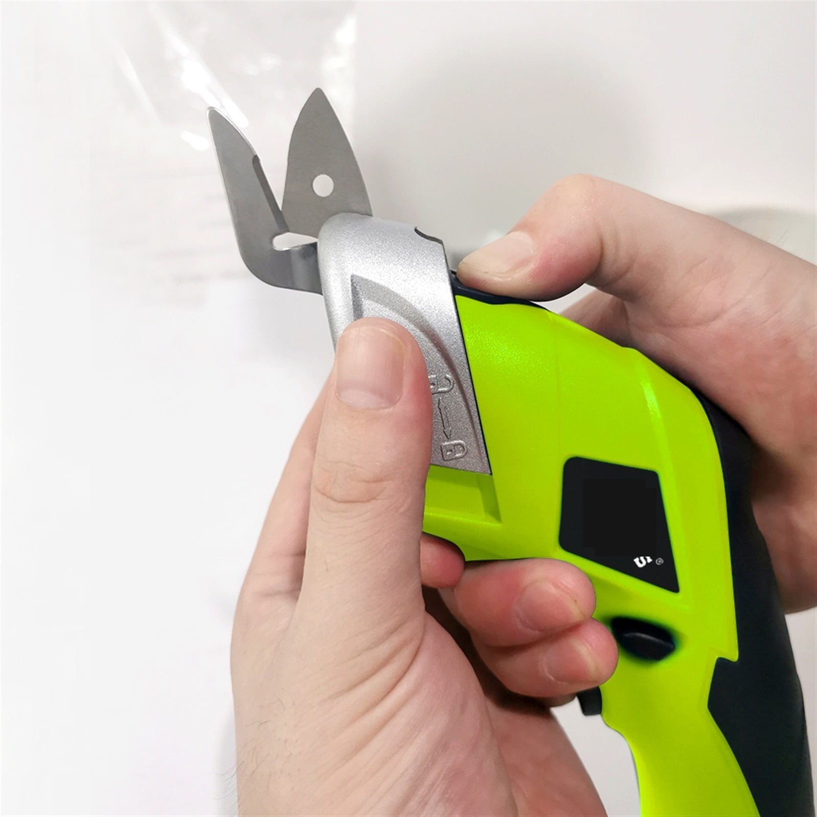 3.6V Fabric Rechargeable Electric Scissors Wireless Battery Cutter Cloth Carpet PVC Leather Cutting Tools Cordless Sewing Shear ,Multiple Speeds