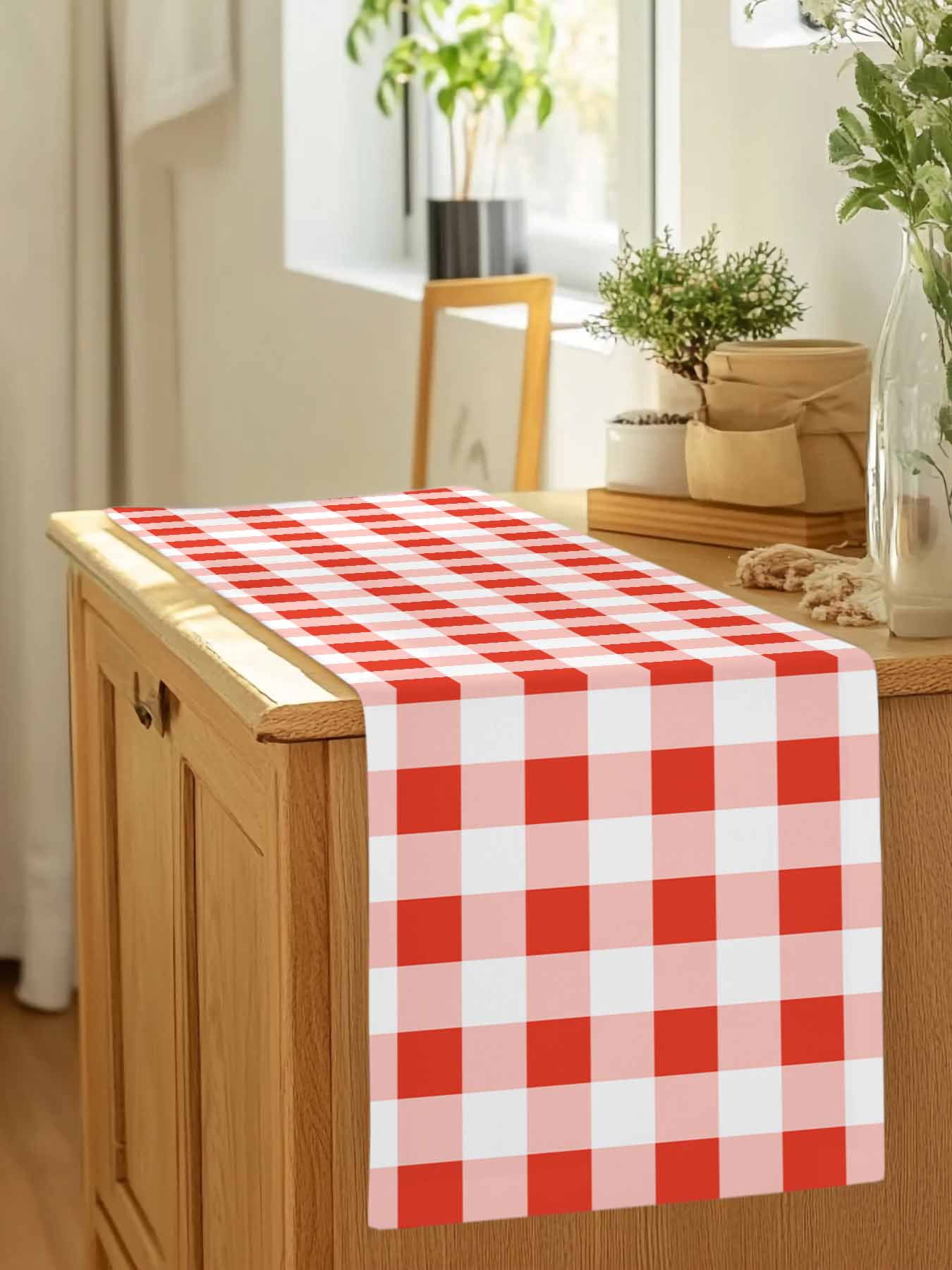 Red Gingham Check Table Runner 90 Inches Long, Gradient Buffalo Plaid Table Runners Tabletop Scarf Kitchen Dining Tables Decoration for Home Party Indoor Outdoor