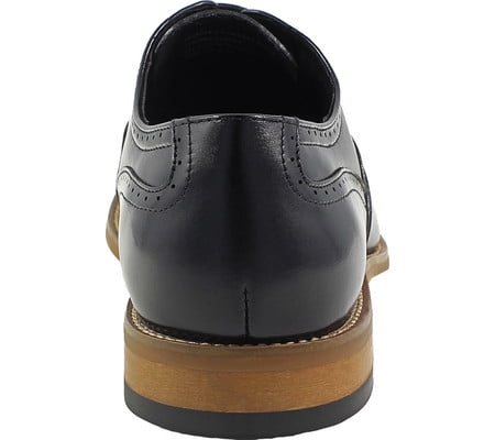 stacy adams men's dunbar wingtip oxford