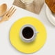 thumbnail image 3 of Juego de 3 manteles individuales tejidos | Manteles individuales redondos resistentes al calor para mesa de comedor | Decoración de cocina impermeable y resistente al aceite | Posavasos de 18 cm, 3 of 5