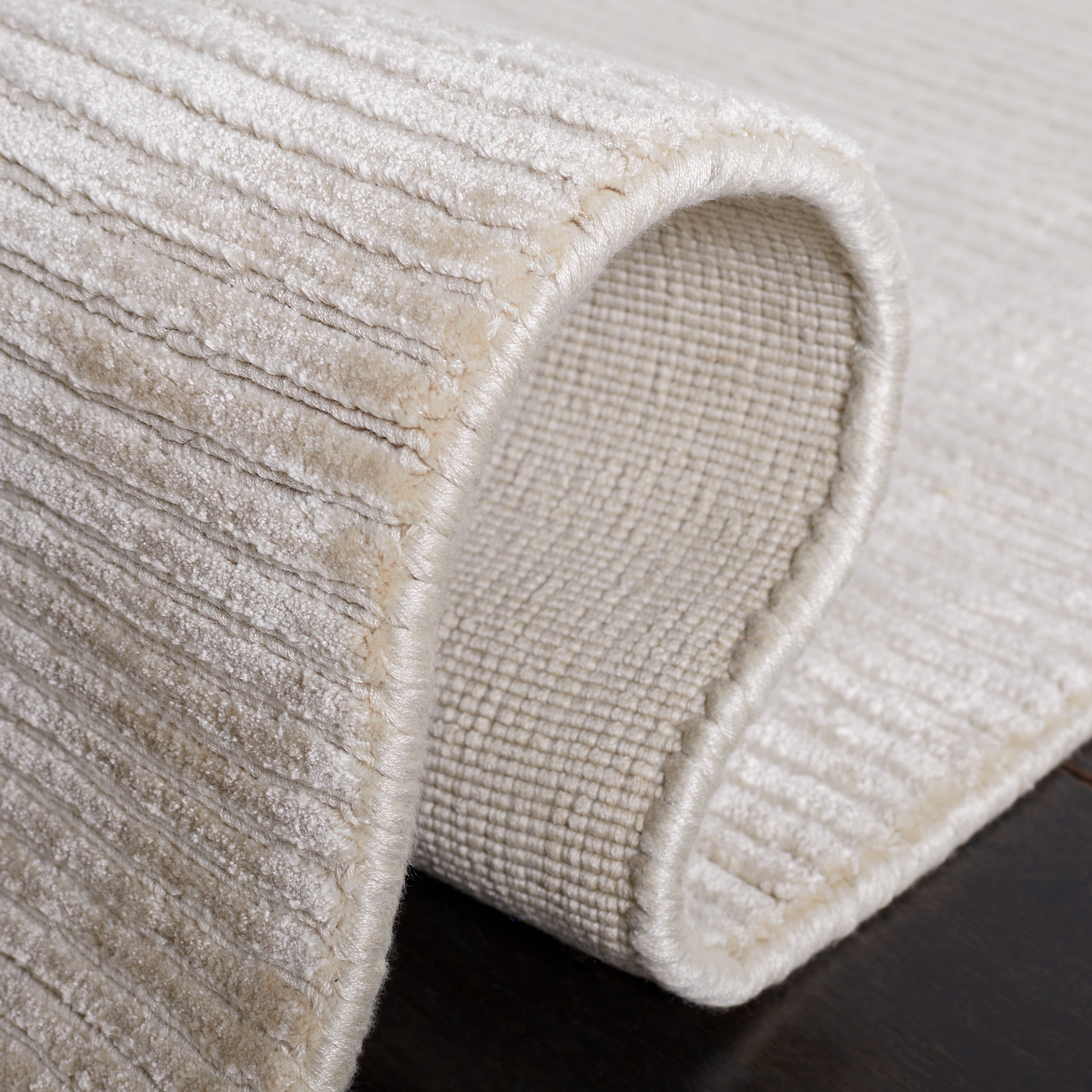 Safavieh Mirage Peregrine Solid Area Rug, Beige, 9' x 12'