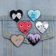 thumbnail image 3 of Horror Skeleton Heart Esmalte Pin Punk Mano Onda Broche Amor Pins Solapa Insignia Accesorios De Joyería Regalo Para Amigos, 3 of 4
