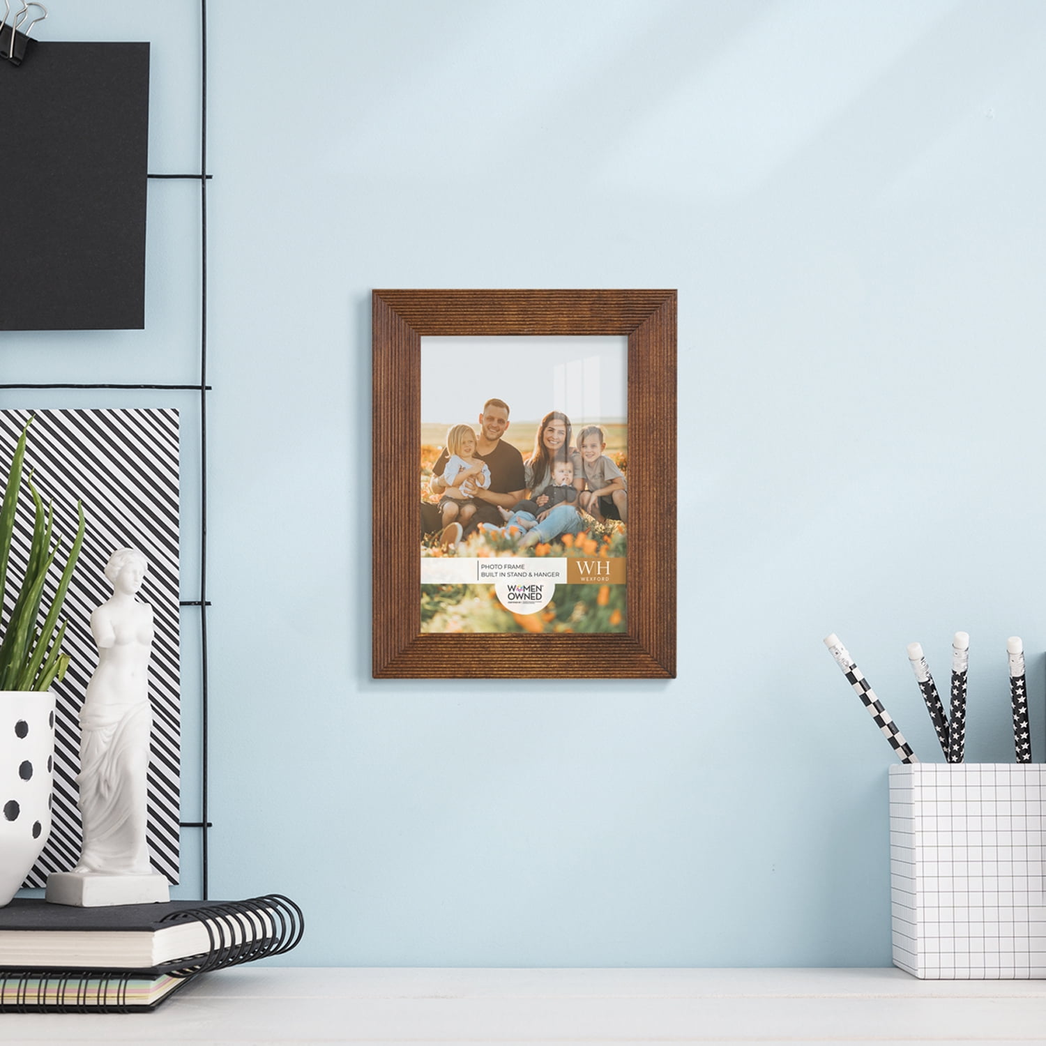 Traditional Walnut Tone Picture Frame, 3.5 x 5