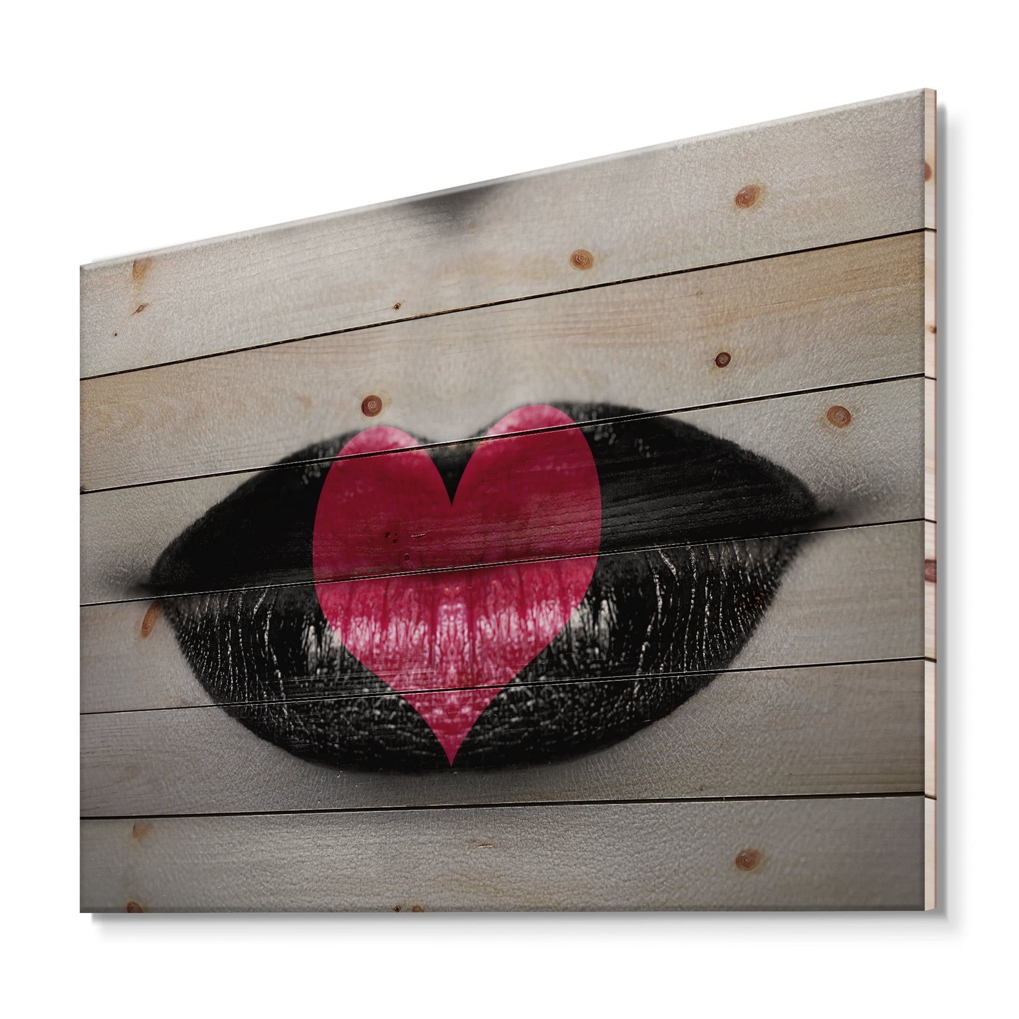 Designart 'Red Heart In Monochrome Lips' Modern Print on Natural Pine Wood