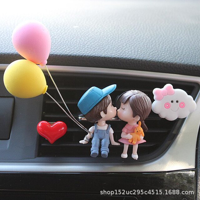 Clip de salida de aire para coche, decoración de dibujos animados para parejas, figura de acción, adorno de globo, accesorios de salpicadero Interior automático, regalo para niña