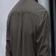 thumbnail image 5 of Blusa y camisa de manga larga con cuello vuelto para hombre, color liso, bolsillos, solapa con botones, blusa de poliéster para hombre, 5 of 6