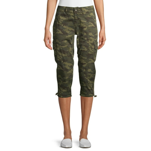 Time and Tru Women's Cargo Capri Pants