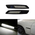 thumbnail image 2 of Luces LED de señal de giro laterales Yashi blancas para series 1 3 y 5 E81 E82 E87 E88 E90 E91 E92 E93 E60 color negro, 2 of 5