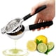thumbnail image 1 of Exprimidor de cítricos profesional, herramienta duradera de acero inoxidable con agarre sin esfuerzo para una máxima extracción en la cocina y la coctelería, 1 of 7