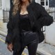 thumbnail image 2 of Abrigo de piel sintética cálida para mujer, chaqueta de invierno con cuello en V, ropa de abrigo sólida Fridja BV0+3220, 2 of 7