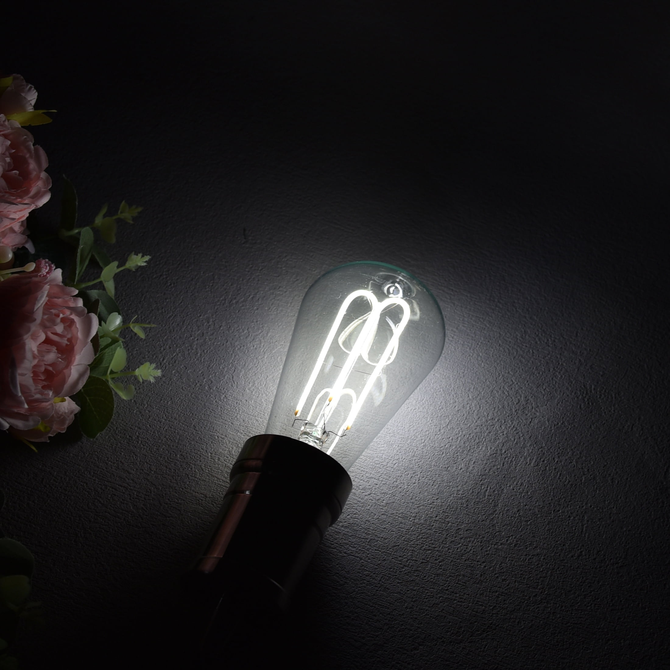 Better Homes & Gardens ST19 LED Vintage Light Bulb, 3.5W (40 Equivalent) Daylight Dimmable E26 Base 2 Pack
