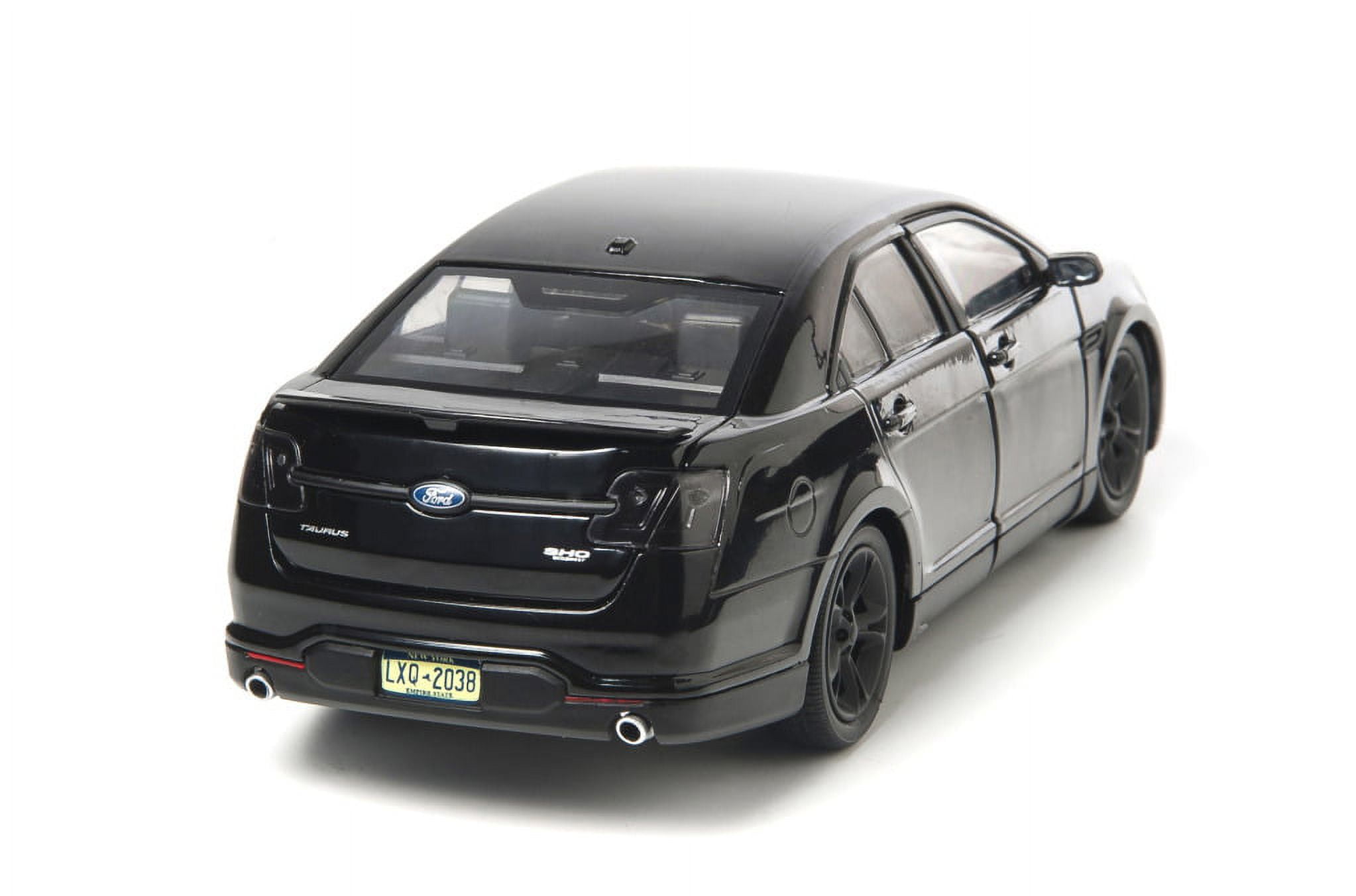 2012 Ford Taurus SHO Men in Black 3