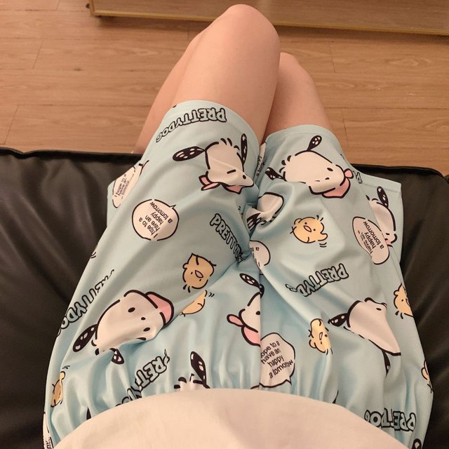 Pantalones de casa de dibujos animados de verano para mujer, pantalones cortos sueltos casuales que se pueden usar afuera en verano, nuevos pijamas Xiaoxin home Kitty