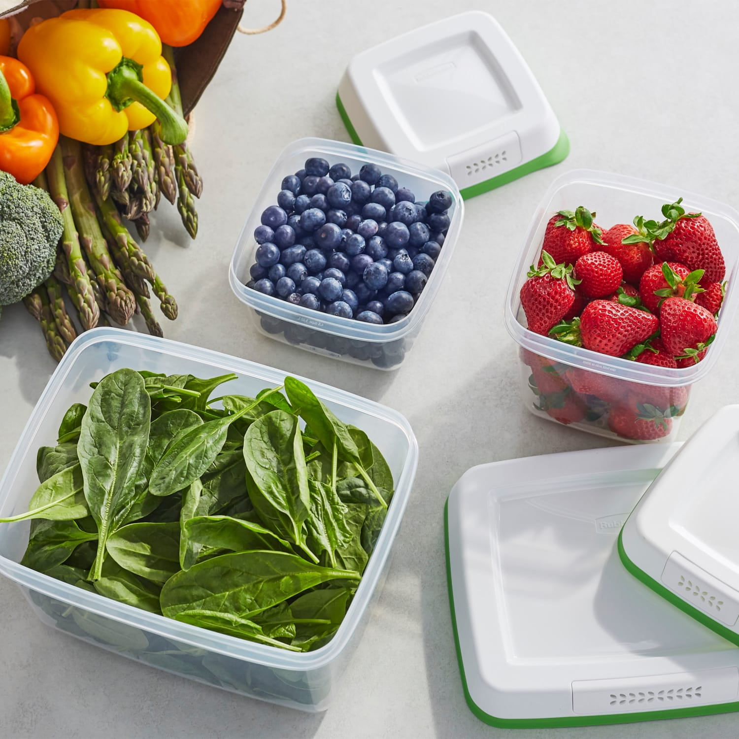 Rubbermaid FreshWorks Produce Savers, Medium and Large Produce Storage Containers, 6 Piece Set