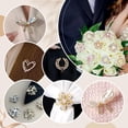 thumbnail image 4 of 10 estilos de broches para mujer: broches de perlas, broches de solapa, broches elegantes de aleación con diamantes de imitación, flores y corazones., 4 of 5
