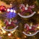 thumbnail image 1 of Adornos navideños, regalos navideños, 6 piezas de carrusel navideño colgante, material de decoración de bola navideña alienígena, colgante de caballo de Troya, 1 of 7