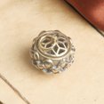 thumbnail image 1 of Llavero con aroma a flor de loto ENTASSER de latón puro bronce antiguo, 1 of 5