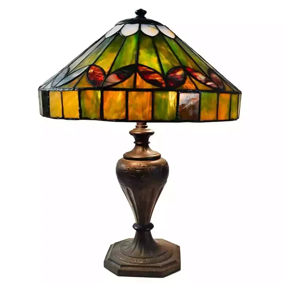 Pre-Owned Pairpoint Leaded American Lamp, on Pairpoint Base, Circa 1900-1920
