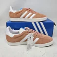 thumbnail image 2 of Men's Adi-das Gazelle Originals Casual Shoes / Wonder Clay / IG6213 / Size 10, 2 of 6
