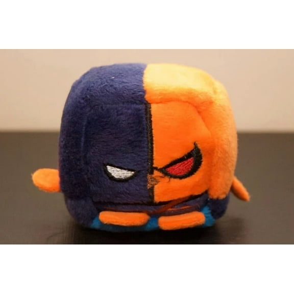 Kawaii Cube DC Deathstroke Plush