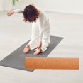 thumbnail image 4 of Rodillo de corcho para yoga, entrenamiento, cilindro multiusos, estiramiento, equilibrio de la espalda para atletas 45 cm x 10 cm, 4 of 9
