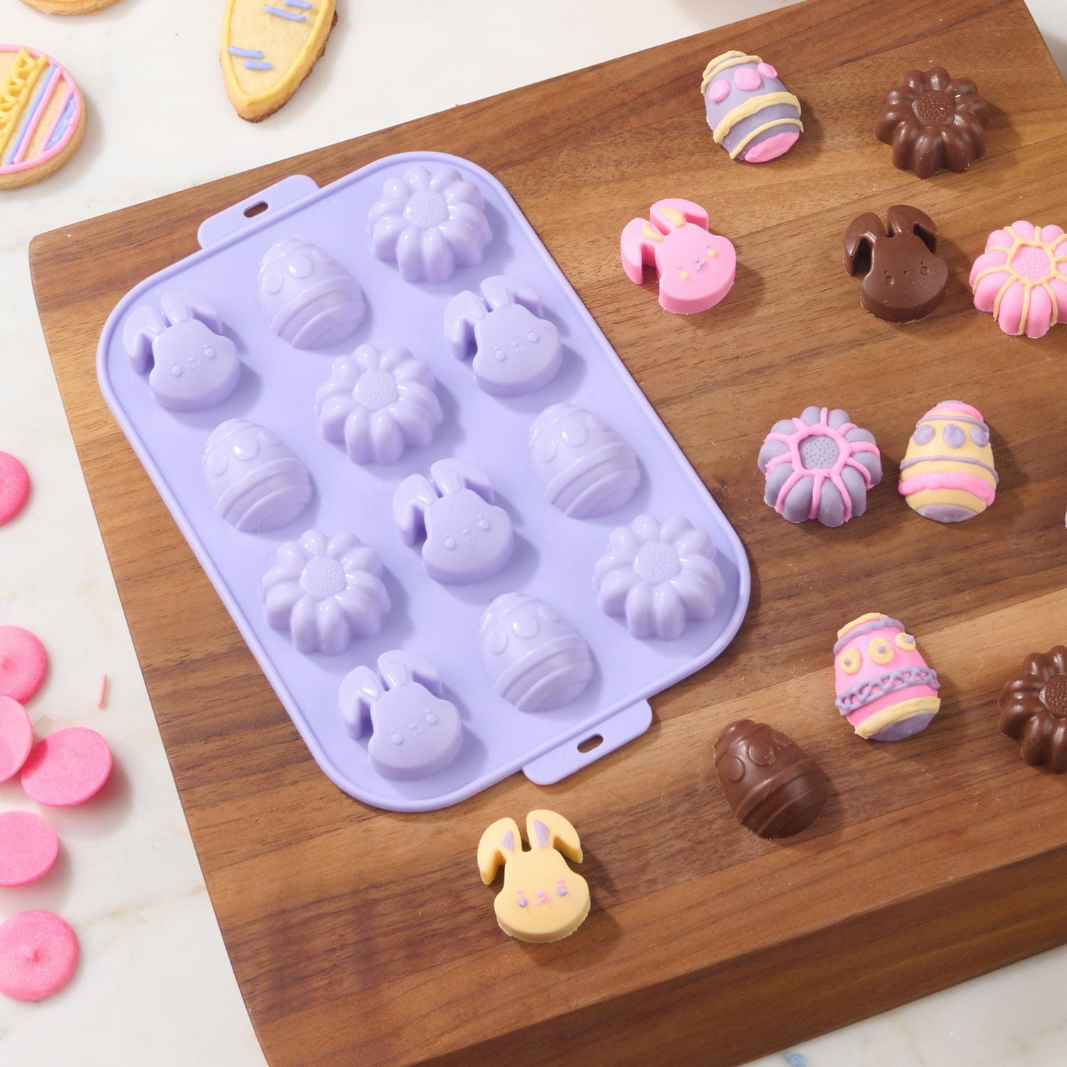 Way to Celebrate Chocolate Mould, Bunnies, Flowers and Easter Egg, Purple