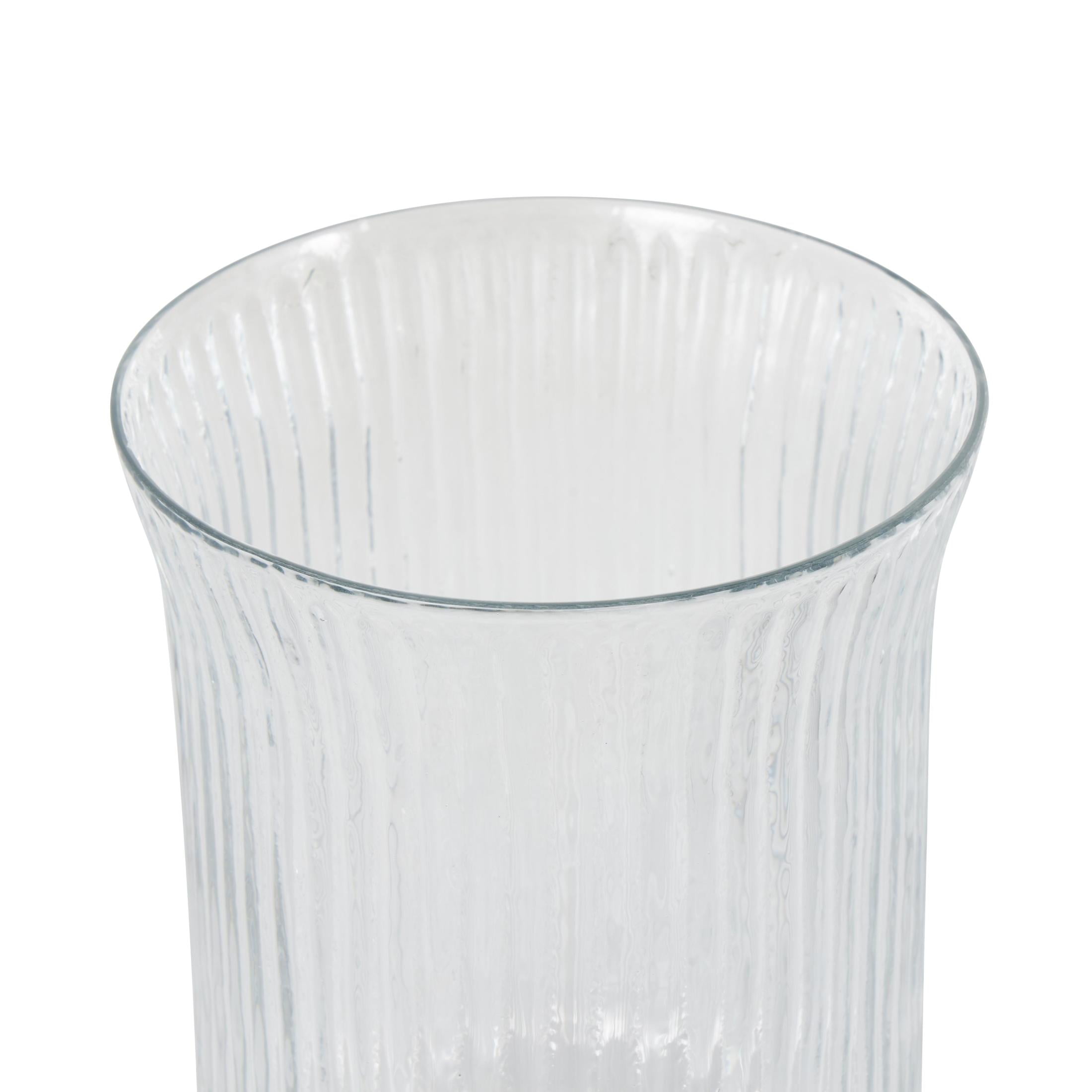 DecMode 8" Ribbed Glass Vase