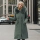 thumbnail image 3 of Abrigo de tres piezas de una pieza para mujer nuevo estilo largo desmontable forro de lana a la moda Chaqueta de algodón cálida ropa de trabajo, 3 of 6