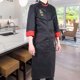 thumbnail image 3 of Conjunto de uniforme de chef unisex vintage, chaqueta y delantal negros XXL para profesionales de la cocina, 3 of 8