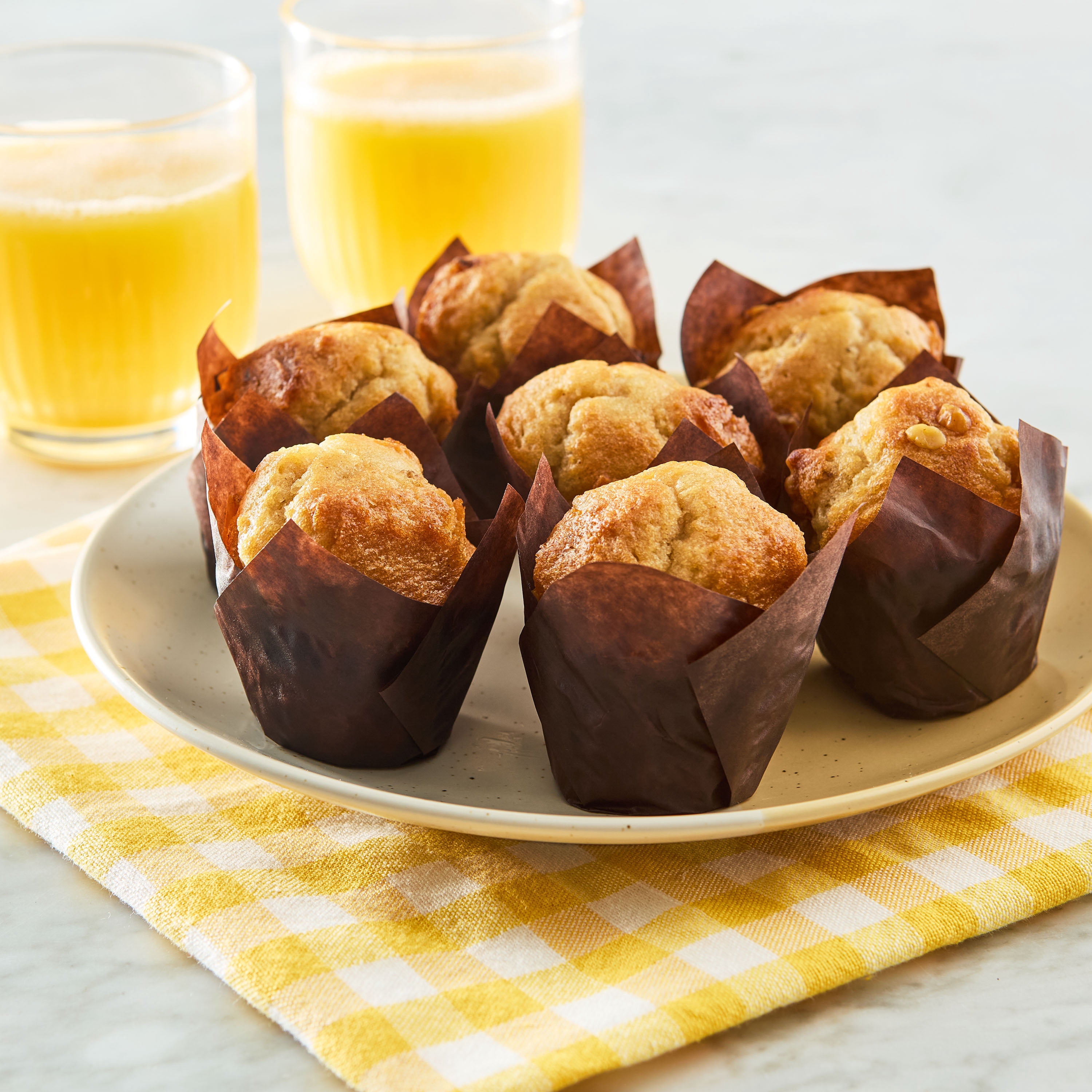 Marketside Banana Nut Baked Muffins, 14 oz, 9 Count (Shelf Stable)